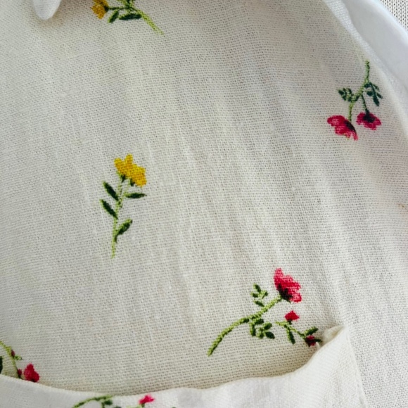 Rae Dunn Linen Blend Short Sleeved Blouse • L - Picture 6 of 6